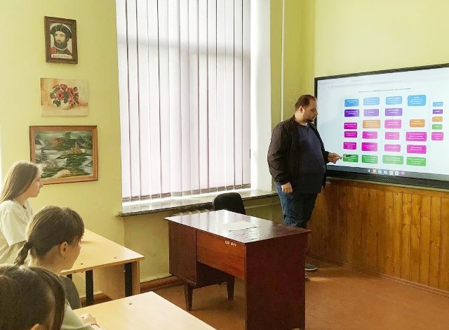 Презентація освітніх програм
